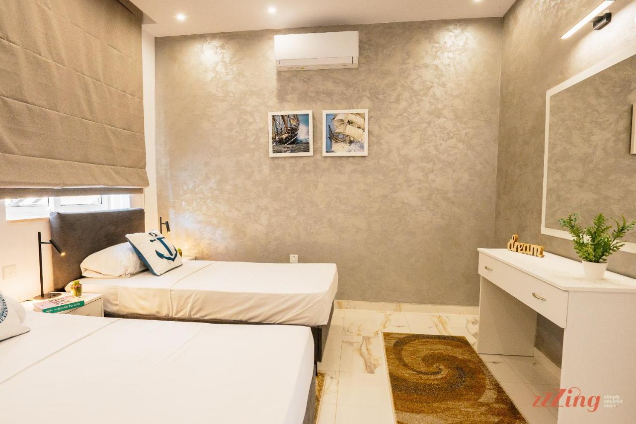 Stunning Holiday Villa With A Heated Jacuzzi St. Paul's Bay Exterior photo